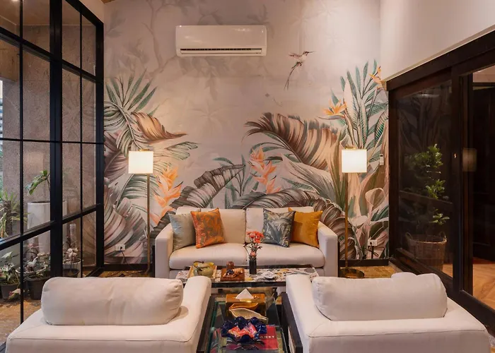 Presidential | 5 Min Bts, Sun-room| 159sqm Apartment Bangkok