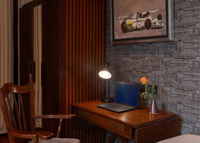 Presidential | 5 Min Bts, Sun-room| 159sqm Apartment