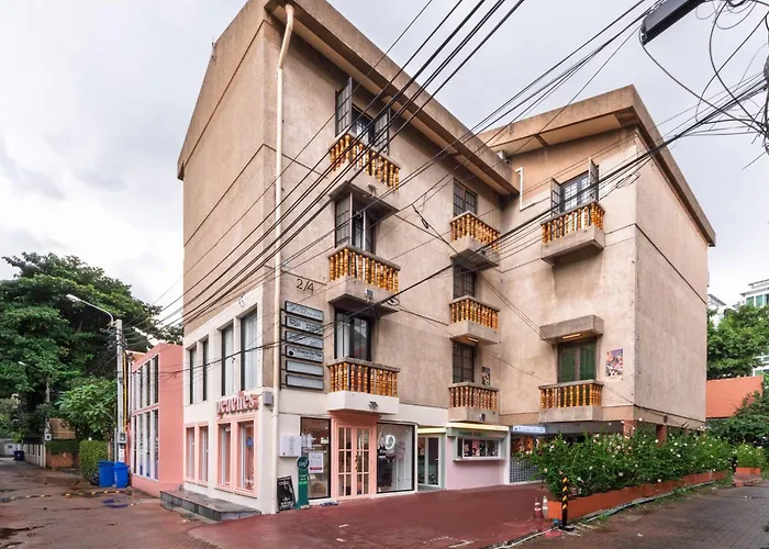 Apartment Presidential | 5 Min Bts, Sun-room| 159sqm Bangkok